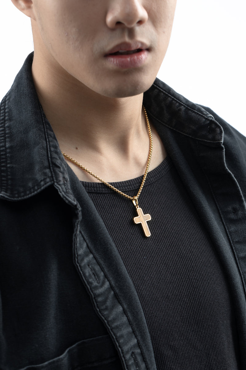 Marble Cross Pendant (Gold)